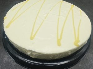 Large Lemon Cheesecake
